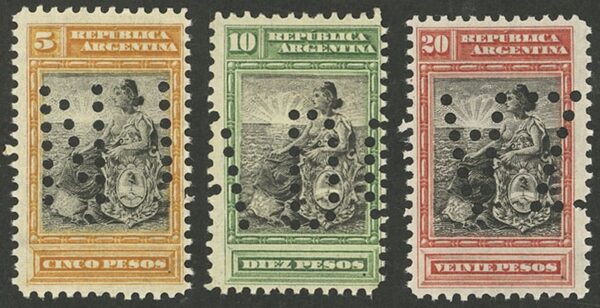 Valores Altos Libertad con Escudo Perforados filatelia argentina sellos stamps old philatelist